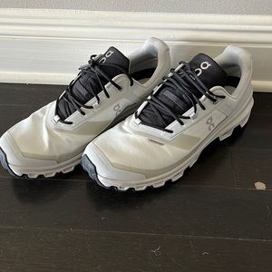 On Cloud Mens Cloudventure waterproof size 11